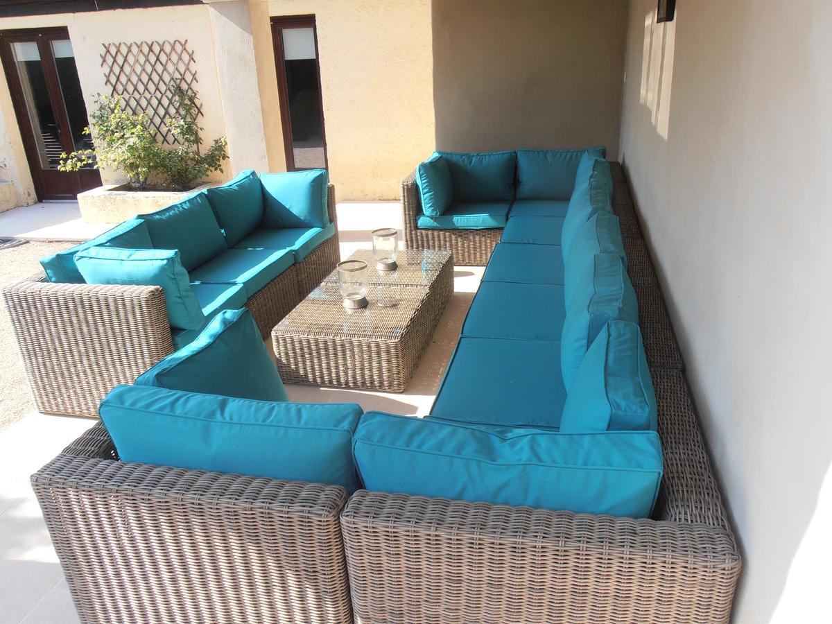 Entraigues-sur-la-Sorgue Villa Liberty المظهر الخارجي الصورة
